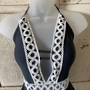 *NEW* Cupshe One Piece Bathing Suit